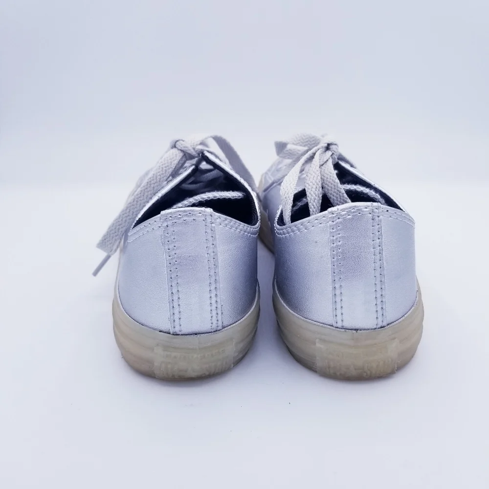Converse silver gray